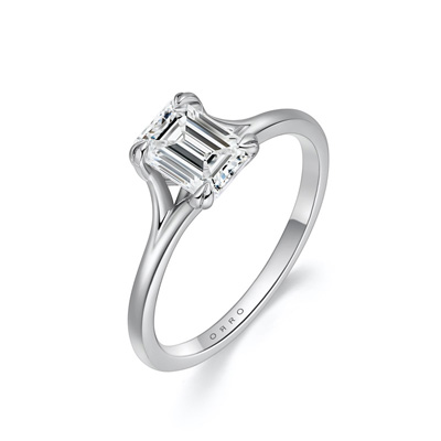 ORRO Lorrina I Emerald Ring in 18K Rose Gold