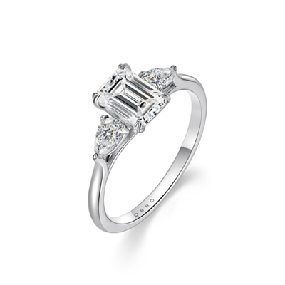 ORRO Lorrina I Emerald Trilogy Ring