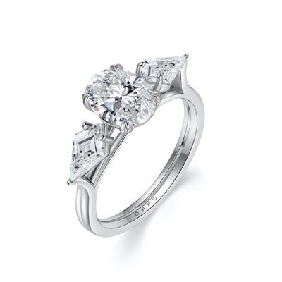 ORRO Helena II Oval Trilogy Ring
